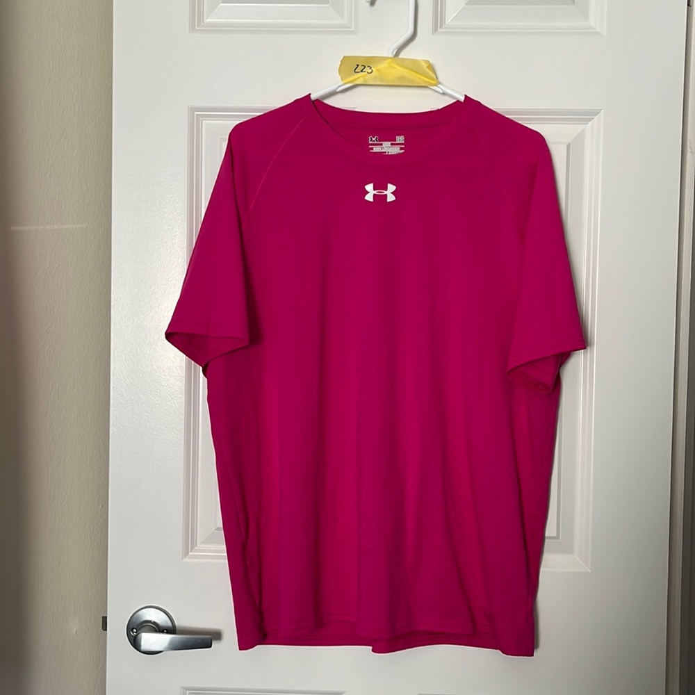 Under armour top